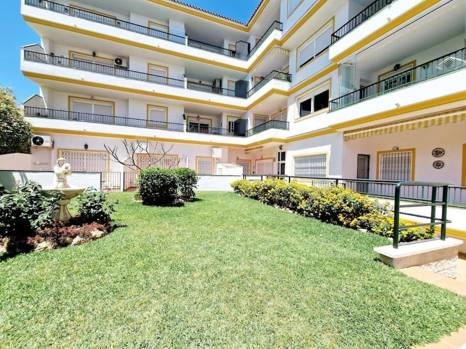 Butibamba Beach Apartment La Cala De Mijas Extérieur photo